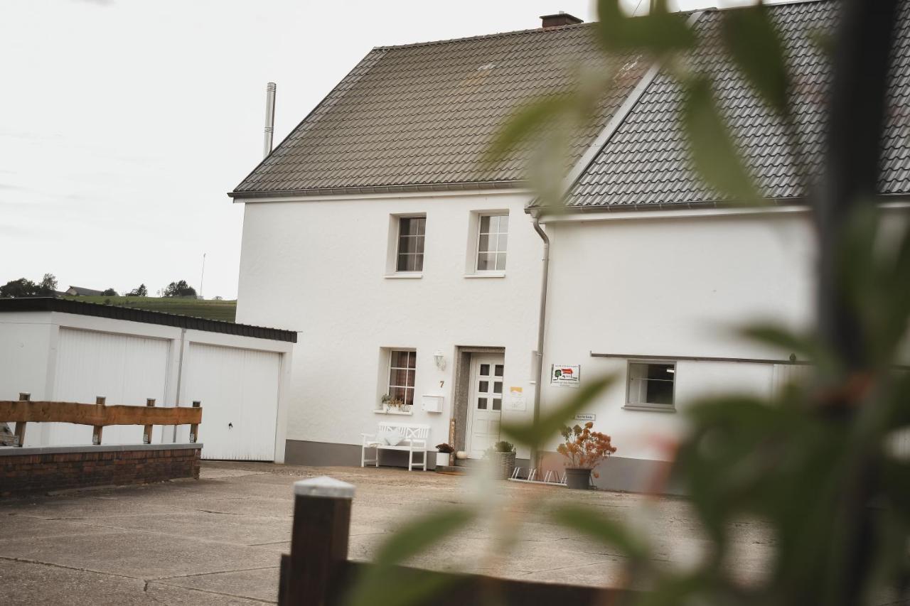Wohlfuehl-Ferienhaus Eifel-Landurlaub Mit Herz Dahlem  Екстериор снимка
